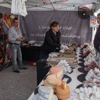 marché    76