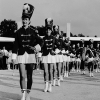 majorette prof b