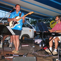 101-0128_img
