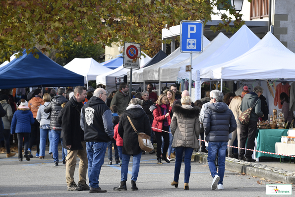 Marché de Noël à Lully 2019
Photo Alain Grosclaude 
Mention Obligatoire
Reproduction Interdite