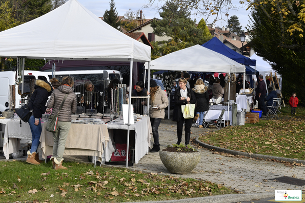 Marché de Noël à Lully 2019
Photo Alain Grosclaude 
Mention Obligatoire
Reproduction Interdite