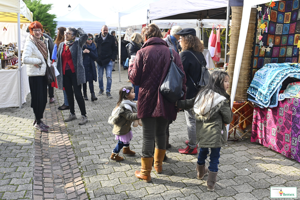 Marché de Noël à Lully 2019
Photo Alain Grosclaude 
Mention Obligatoire
Reproduction Interdite