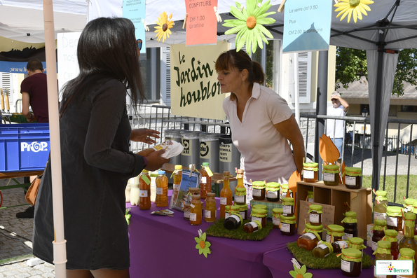 Marché Bernex / Bourses aux vélo 2019
Photo Alain Grosclaude 
Mention Obligatoire
Reproduction Interdite